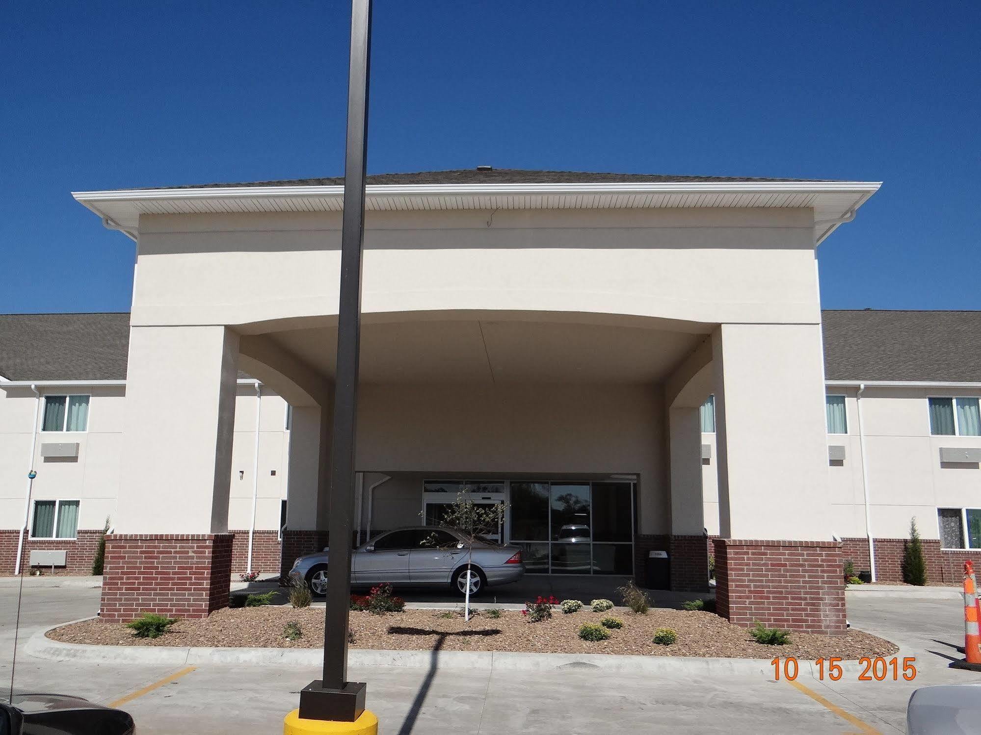 Days Inn & Suites By Wyndham El Dorado Esterno foto